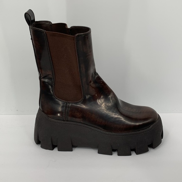 Circus NY Ana chunky platform boots Chelsea brown lug wedge patent short ankle 6 - Picture 1 of 6